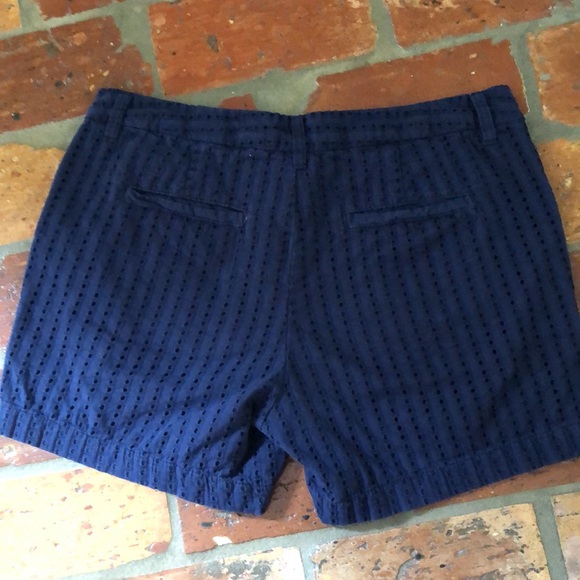 Merona navy blue eyelet shorts sz8 - Picture 5 of 8